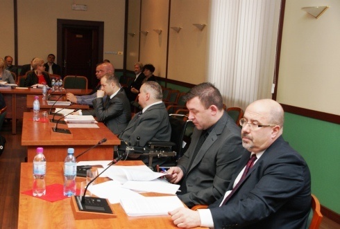 Prezydencka propozycja zmian budżetu na ten rok została przyjęta.